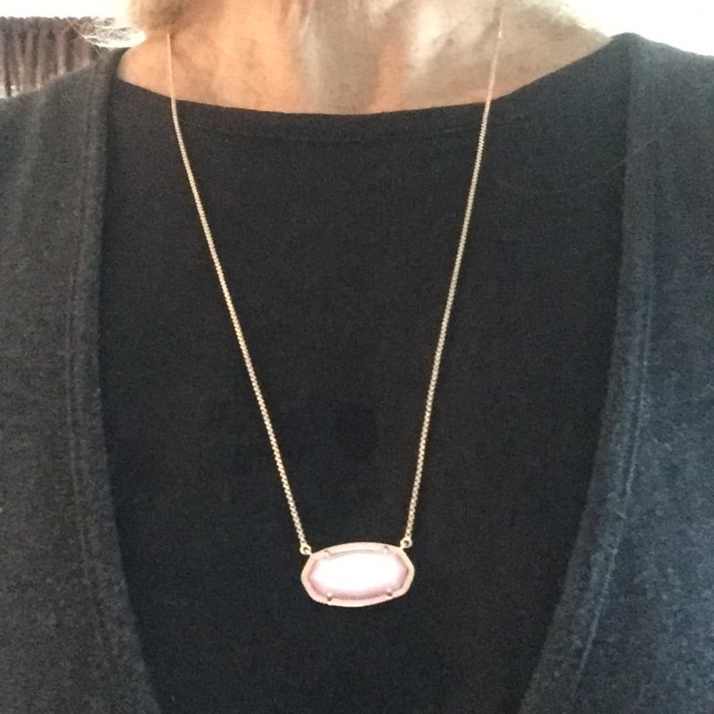 Kendra Scott rose gold necklace